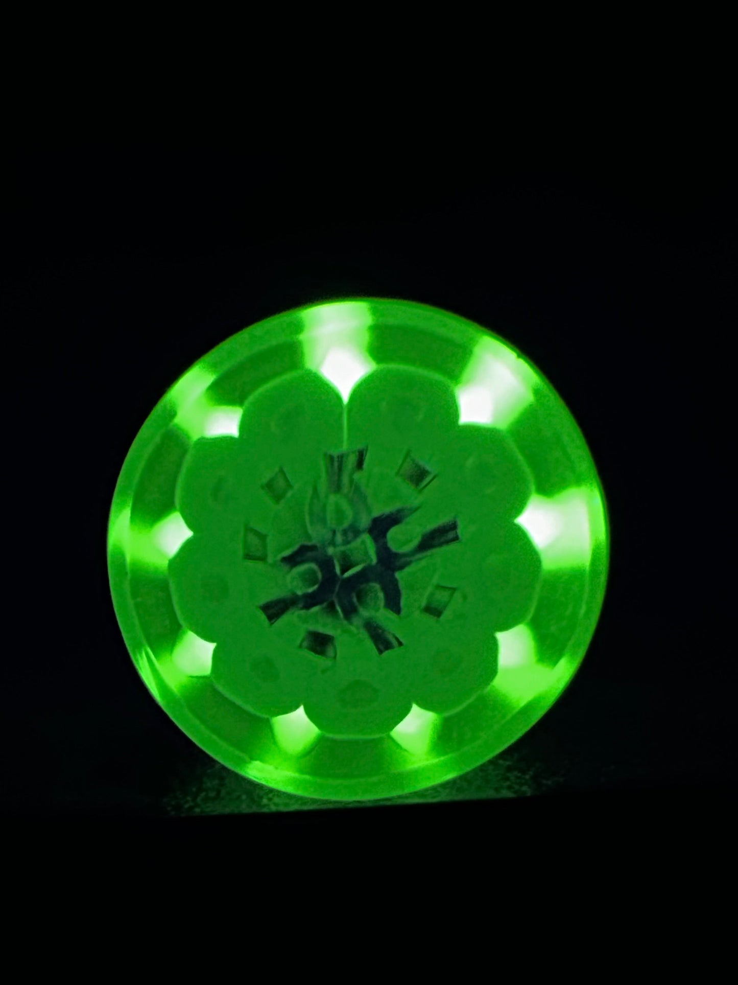 Geometric UV beveled and polished